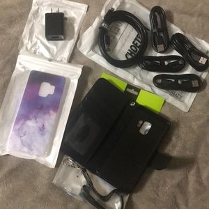 Huge Galaxy S9 Accessories Lot